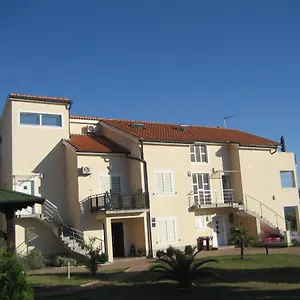 Apartament „drei Palmen“, Sveti Filip i Jakov