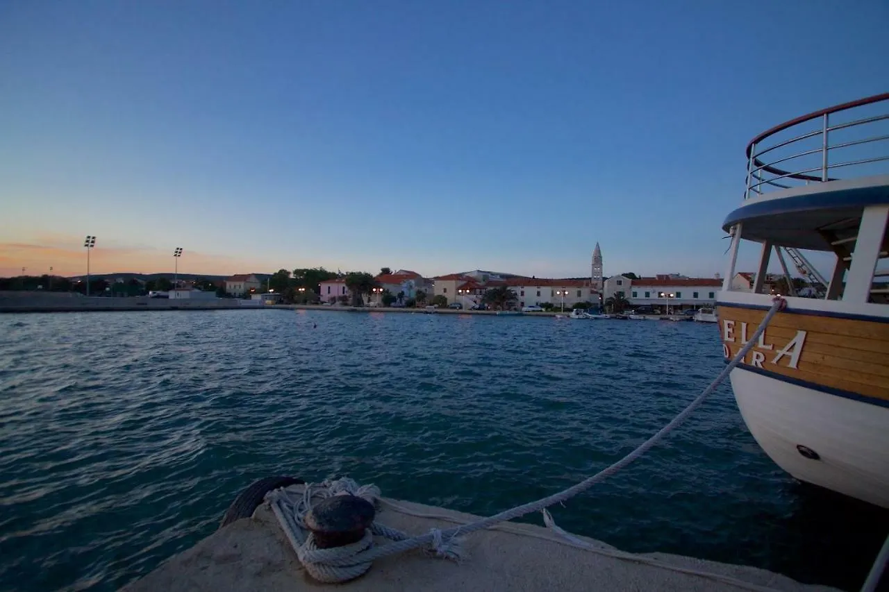 Apartments Fjaka Sveti Filip i Jakov