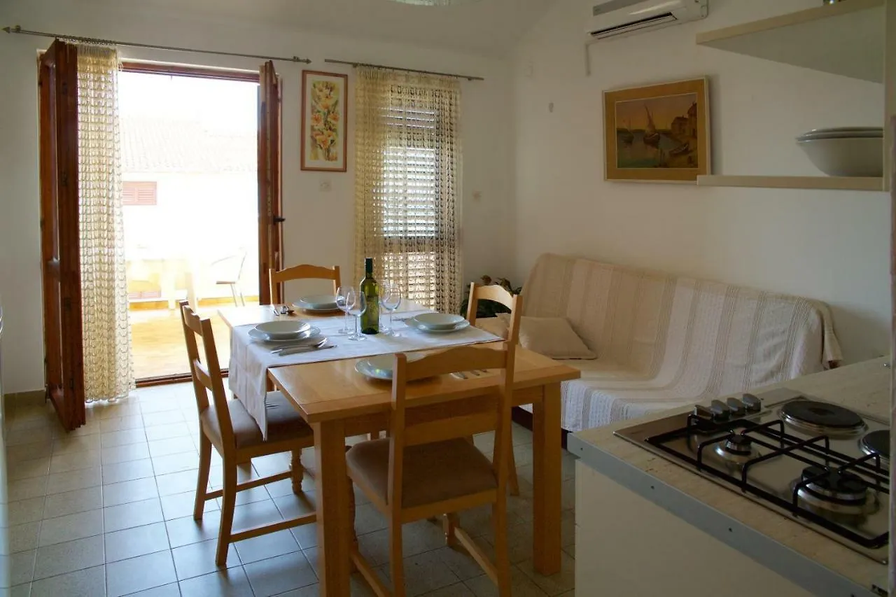 Apartments Fjaka Sveti Filip i Jakov