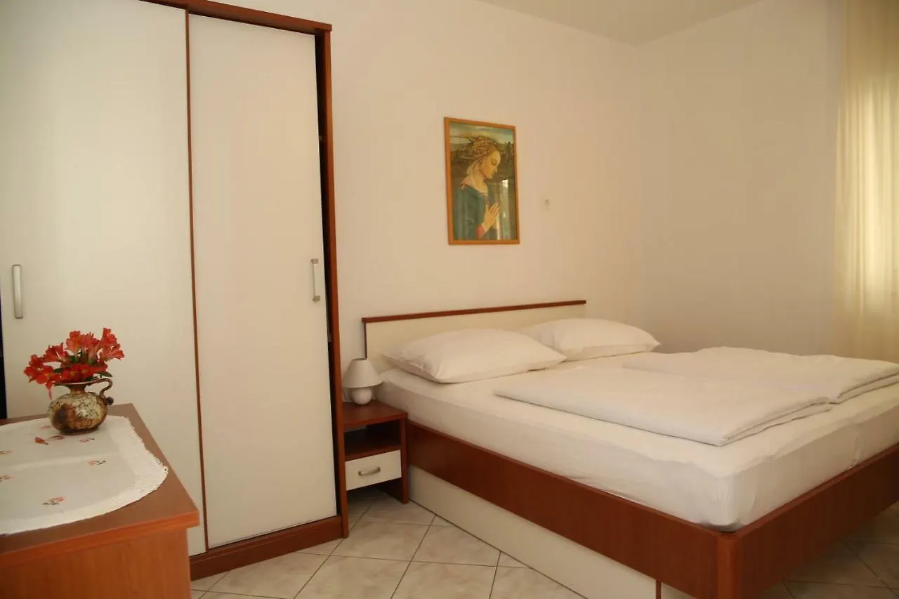Apartments Fjaka Sveti Filip i Jakov Croatia