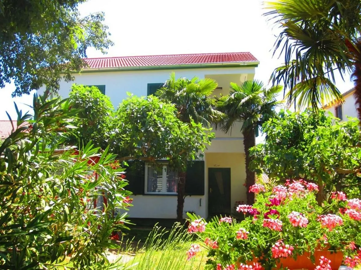 Apartments Fjaka Sveti Filip i Jakov 0*,
