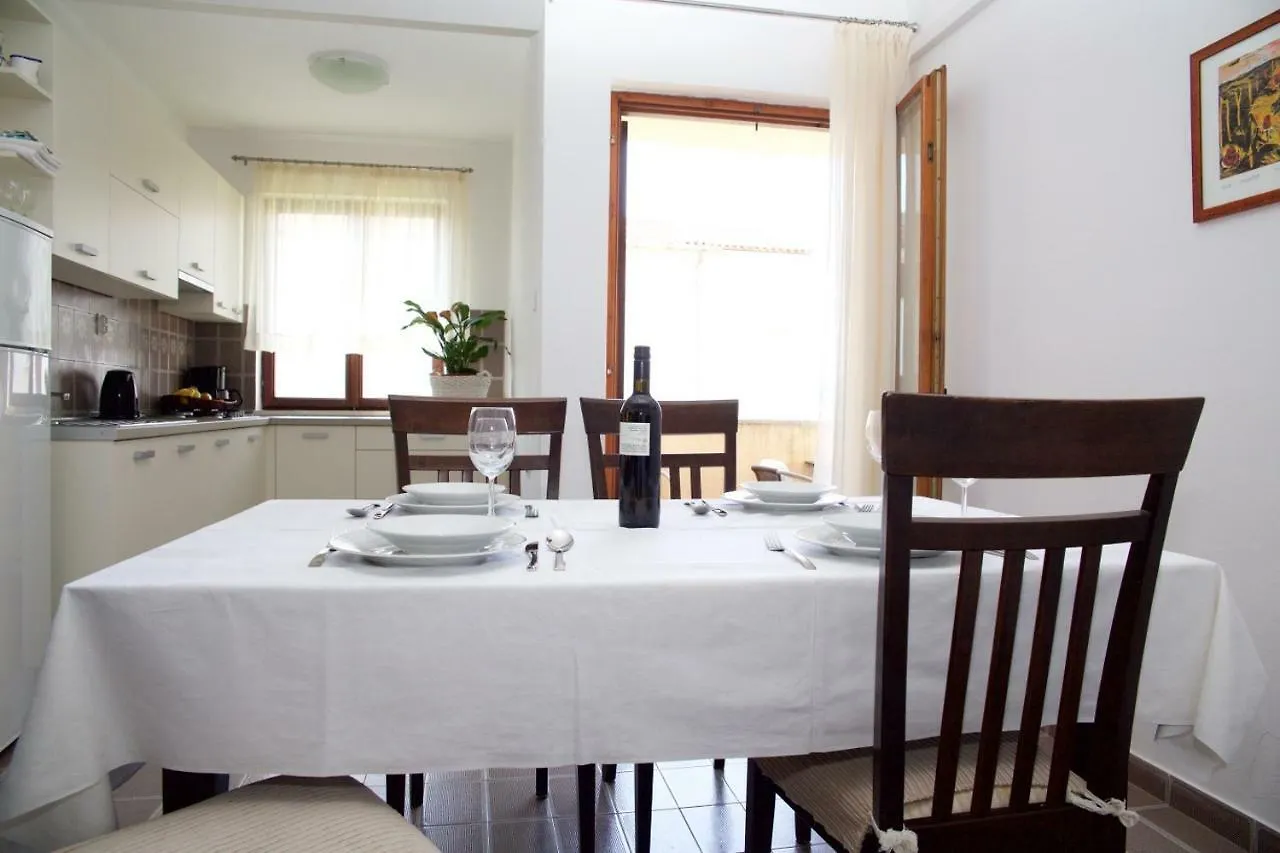 Apartments Fjaka Sveti Filip i Jakov